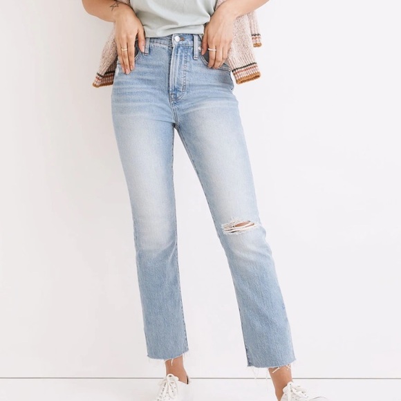 Madewell The Perfect Vintage Jean in Coney Wash: Destroyed 26 - Picture 1 of 9